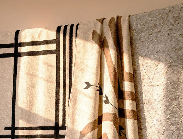 <h2>Kilim <em><strong>STYLE<br/></strong></em>Woven and Printed Rugs</h2>