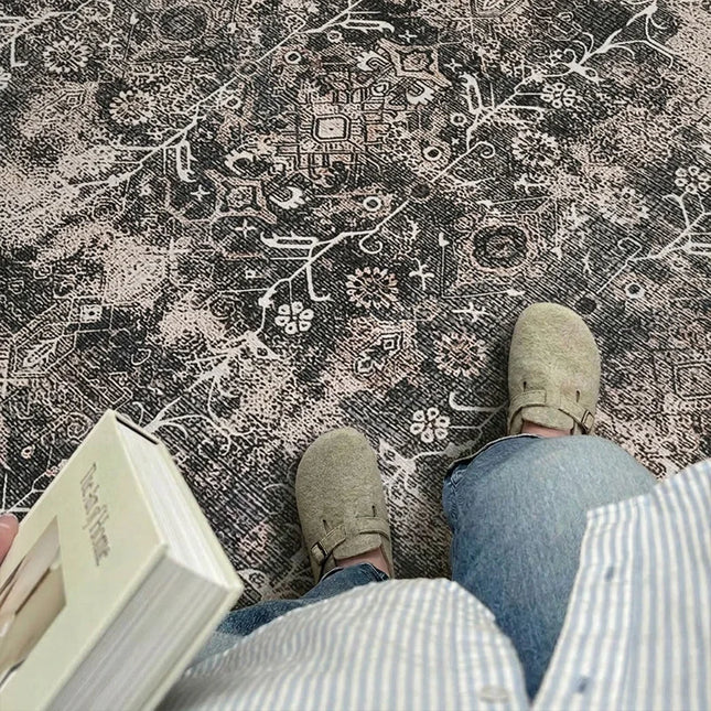Selma Heritage Chenille Rug
