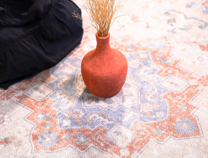 <h2><strong>Washable </strong><em><strong>RUGS</strong></em></h2>