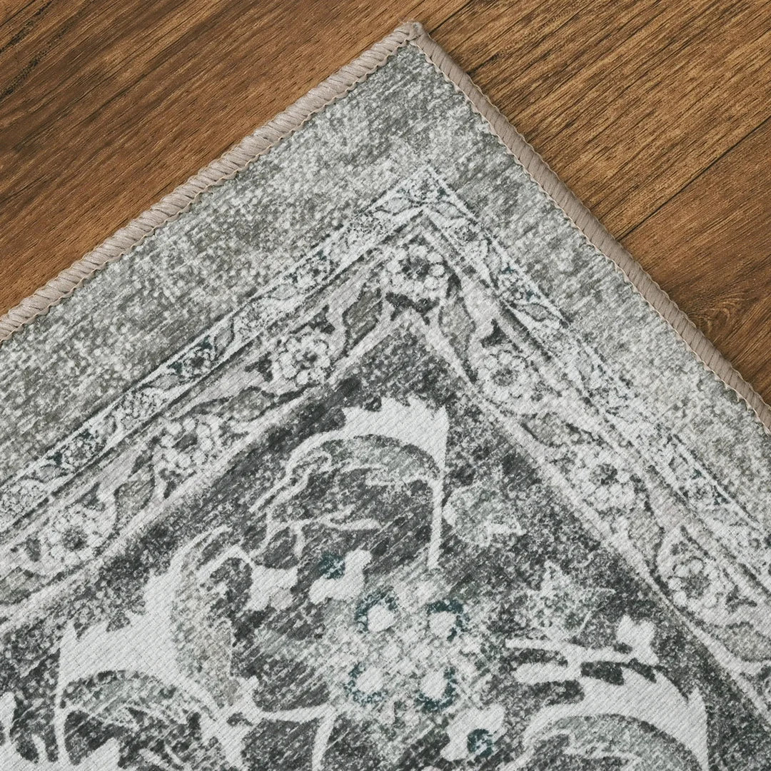 Yamaziot Gray Faded Rug